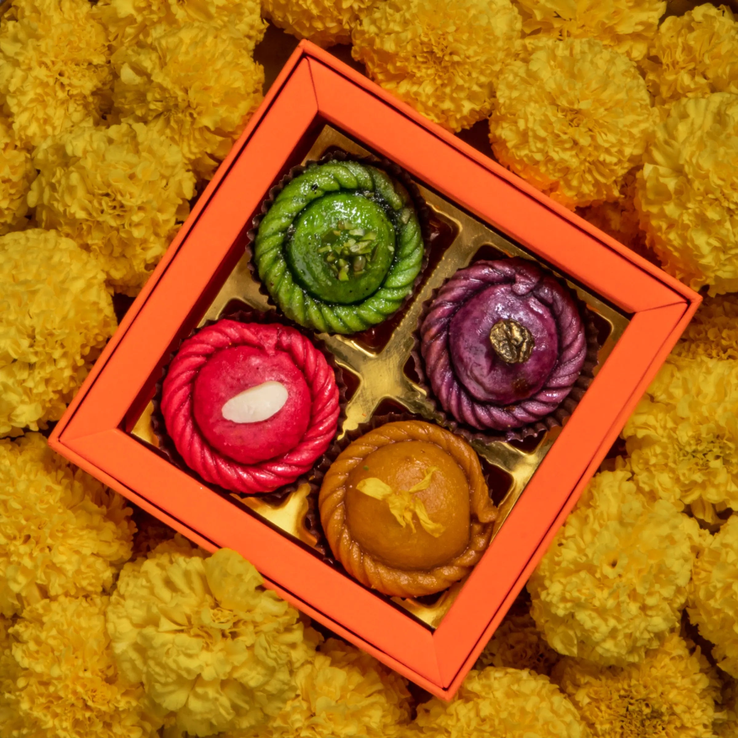 Holi Special Gujiya Bites Box (4 Pcs)