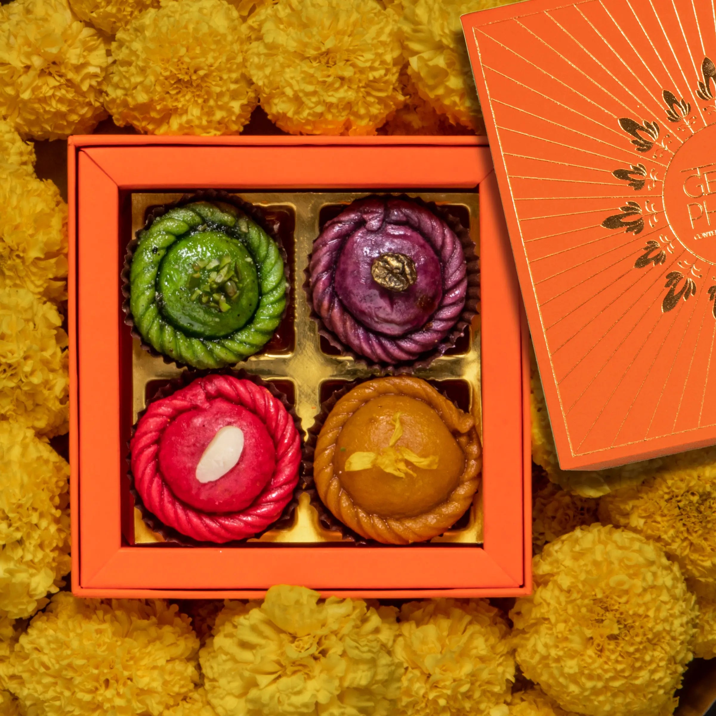 Holi Special Gujiya Bites Box (4 Pcs)
