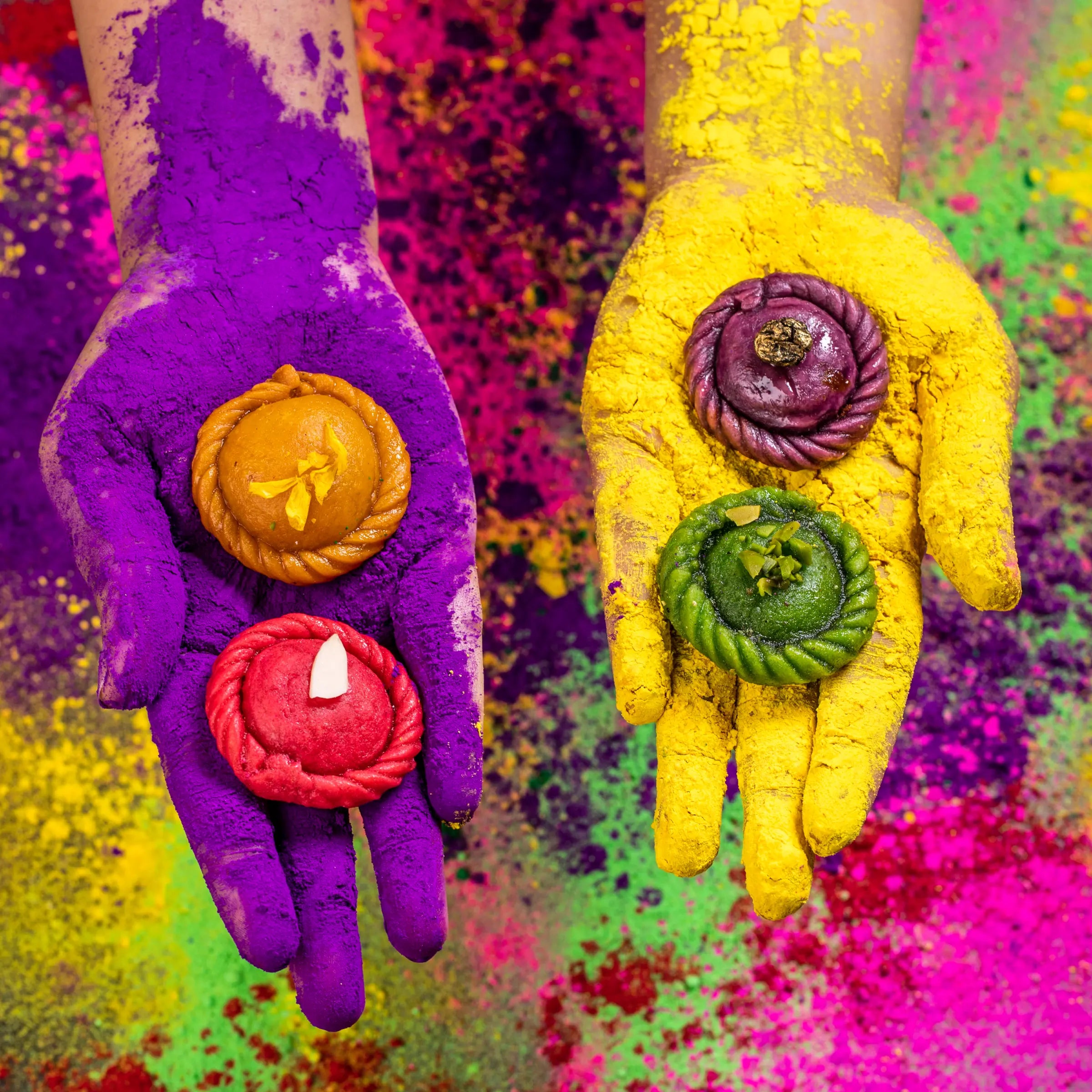 Holi Special Gujiya Bites Box (4 Pcs)