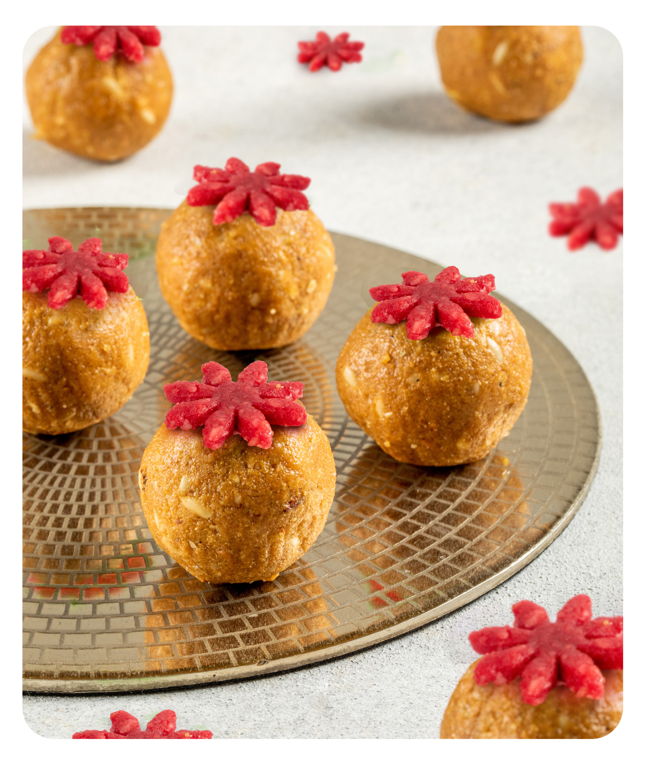 Jaggery Besan Laddu