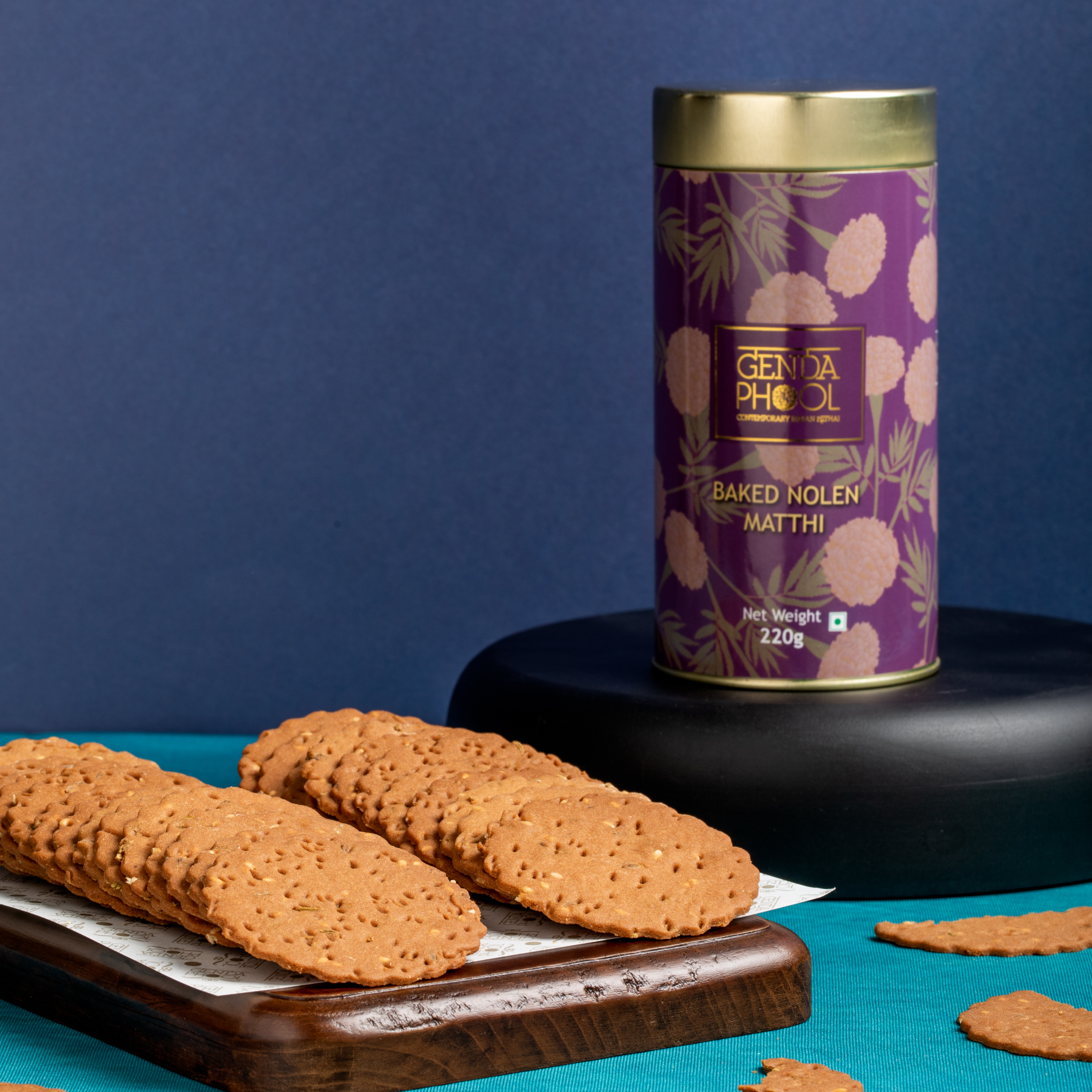 Baked Nolen Gur Matthi