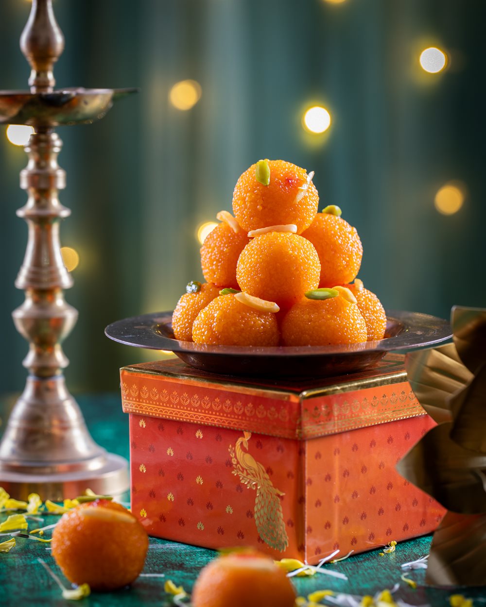 7 Piece Boondi Laddu Box