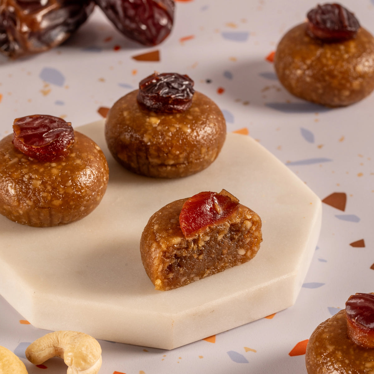 Pearl Box • Box of 7 Assorted Mithai