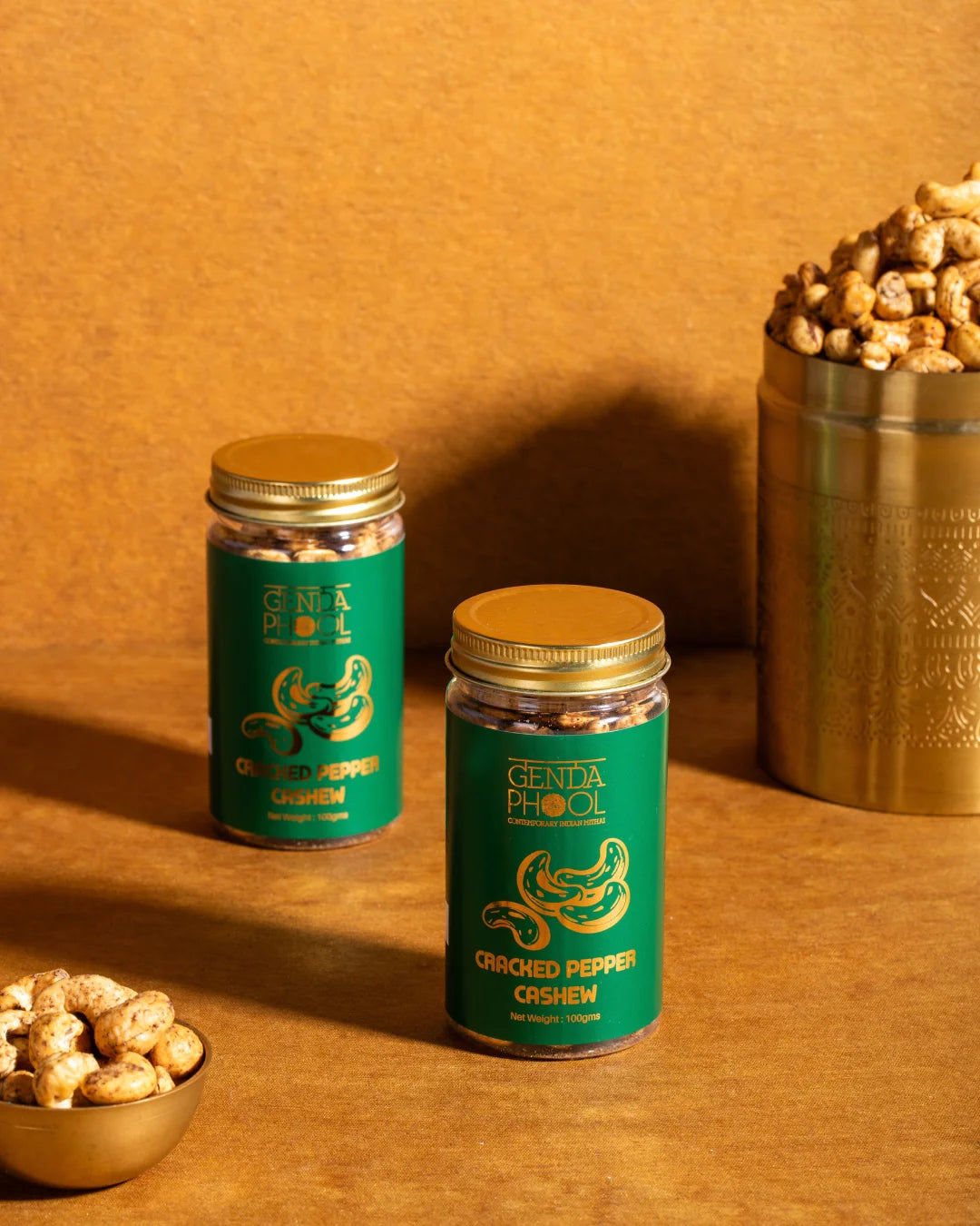 Cracked Pepper Cashew
