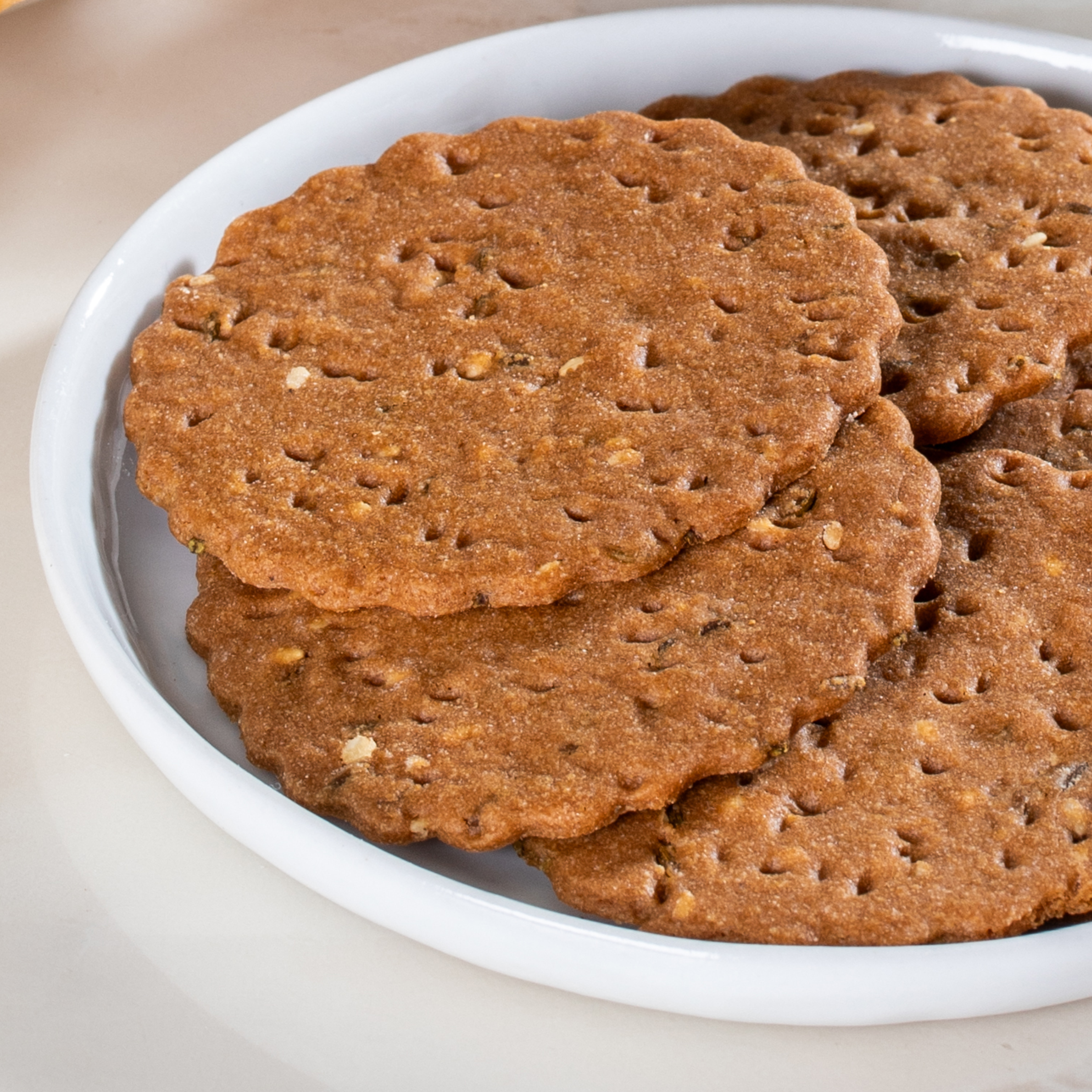 Baked Nolen Gur Matthi